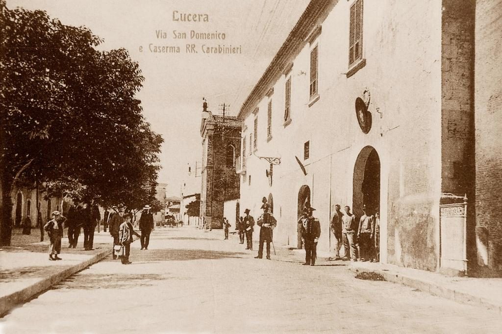 the old hospital in the past1.jpg
